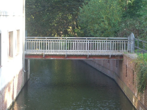 Grundstückszufahrtbrücke / westlicher Spreelauf