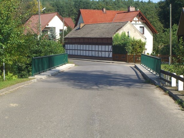 Dorfstraßenbrücke / Pretschener Spree