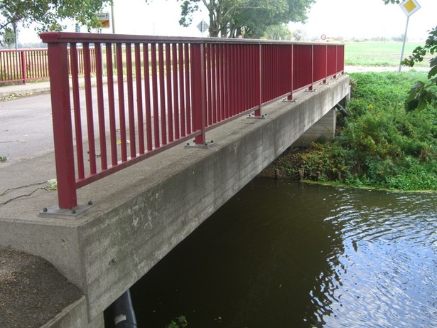 Straßenbrücke Bochows Loos / Friedländer Strom
