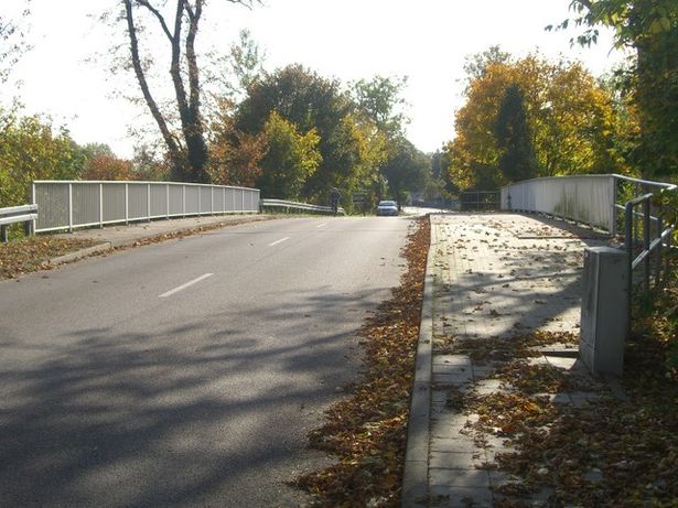 Hauptstraßenbrücke / Storkower Kanal