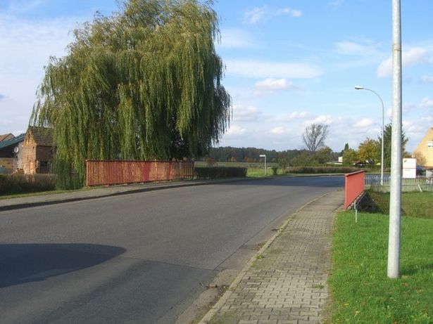 L 23 Hauptstraßenbrücke / Großgraben