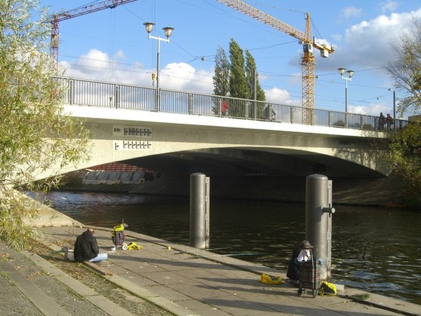 Lange Brücke( Friedrich Ebert Straße) Havel nördlich der Freundchaftsinsel