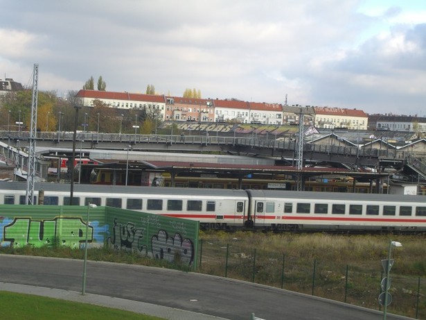 Bahnhofszugangsbrücken Bf. Warschauer Str.