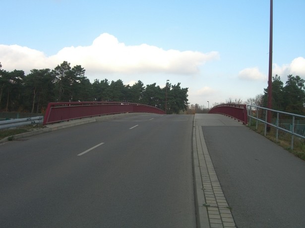Neckarstraßenbrücke / Autobahn A 10 Berliner Ring im Südabschnitt