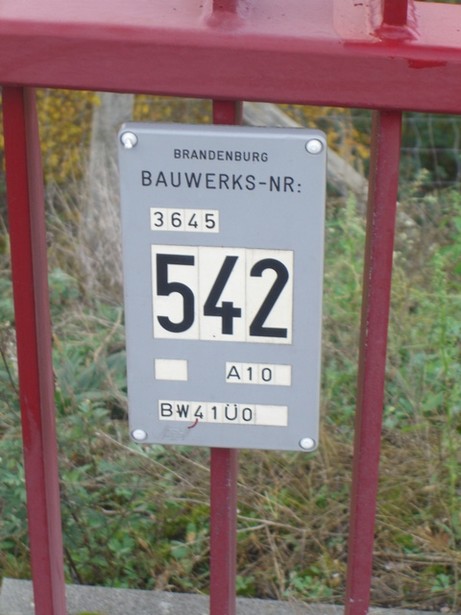 Neckarstraßenbrücke / Autobahn A 10 Berliner Ring im Südabschnitt