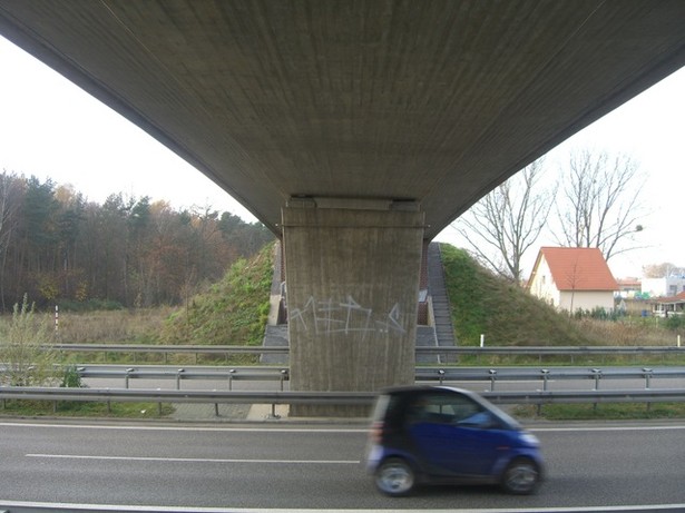 Straßenbrücke Weinbergsweg / Bundesstraße 101