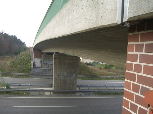 Straßenbrücke Weinbergsweg / Bundesstraße 101