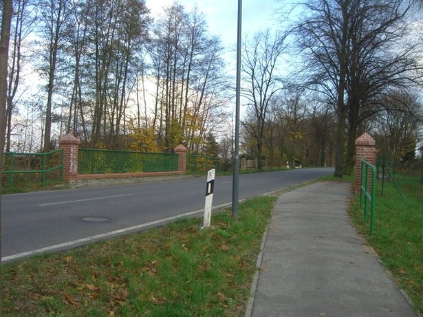 Kleinbeerener Straßenbrücke / Lilograben