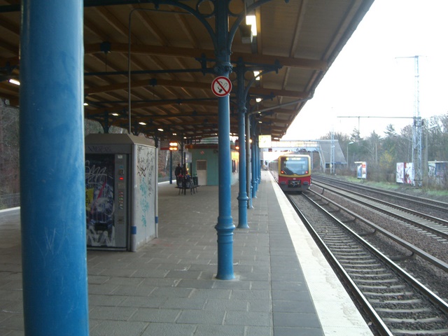 Bf. Wuhlheide Ostzugangsbrücke