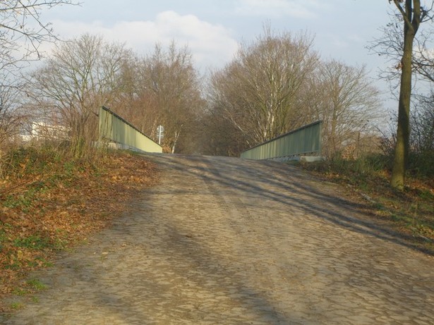 Eschenwegstraßenbrücke / Autobahn A 10 Berliner Ring