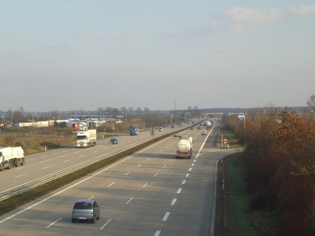 L 75 Mittenwalder Straßenbrücke / Autobahn A 10 Berliner Ring