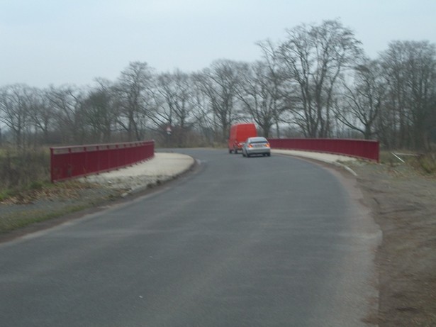 Straßenbrücke Straße der Einheit / EU Zufahrt zum Gleisring Genshagener Heide