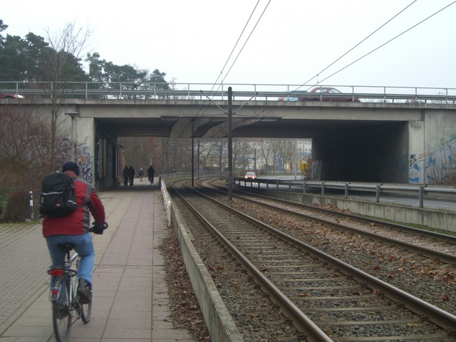 L 40 Nuthestraßenbrücke / Konrad Wolf Allee