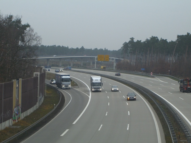 L40 Zufahrtbrücke von Ost nach Süd / A 115 und L40 Nuthestraße