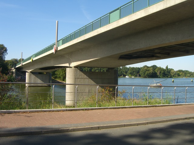 B 1 Berliner Chausseebrücke / Havel und Straße Baumgartenbrück 