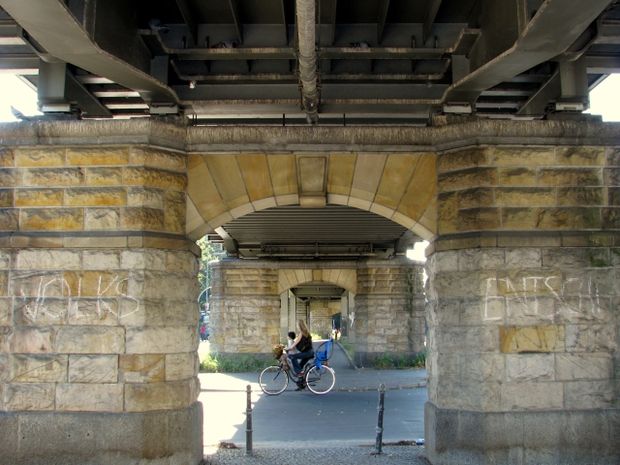 U-Bahn Brücke Lausitzer Platz