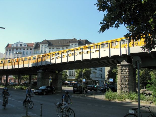 U-Bahn Brücke Lausitzer Platz