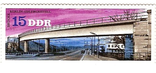 Brücke wird auf einer 15 Pfennigbriefmarke der DDR gezeigt