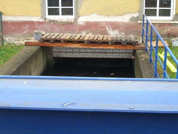 Hausbrücke über den Mittendurchlaß Woltersdorf Kalkgraben