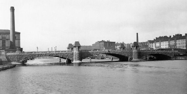 Die historische Brommybrücke