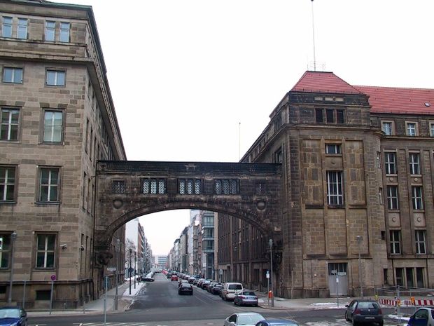 Hausbrücke Französische Straße