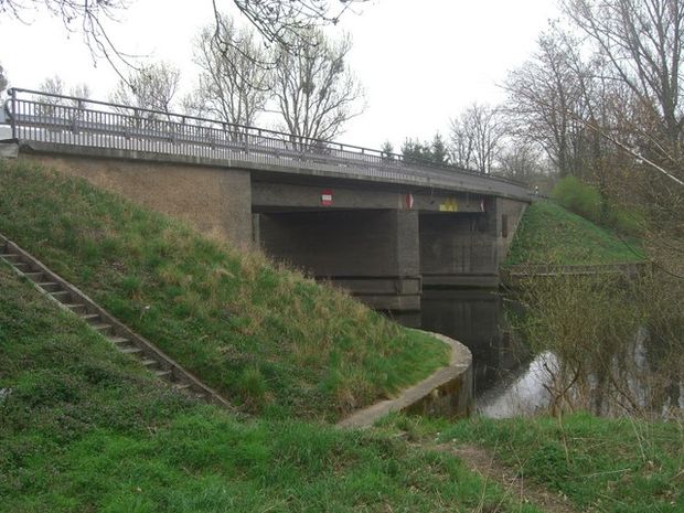  L 201 Brieselanger Straßenbrücke / Havelkanal