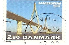 Faröbroerne dargestellt auf einer 2,80 Kronen Briefmarke in Dänemark