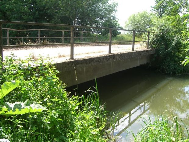 Neuranfter Nordstraßenbrücke / Mucker