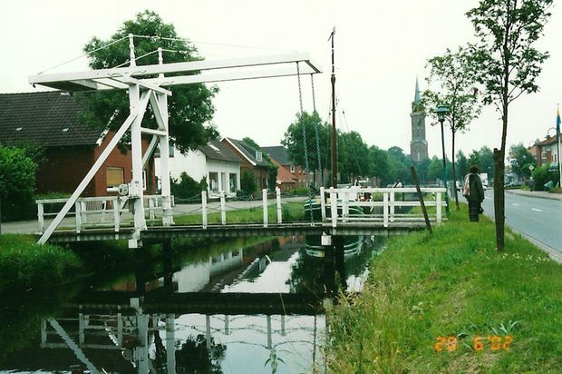 Straßenbrücke Verbindungsweg / Meliorationsgraben