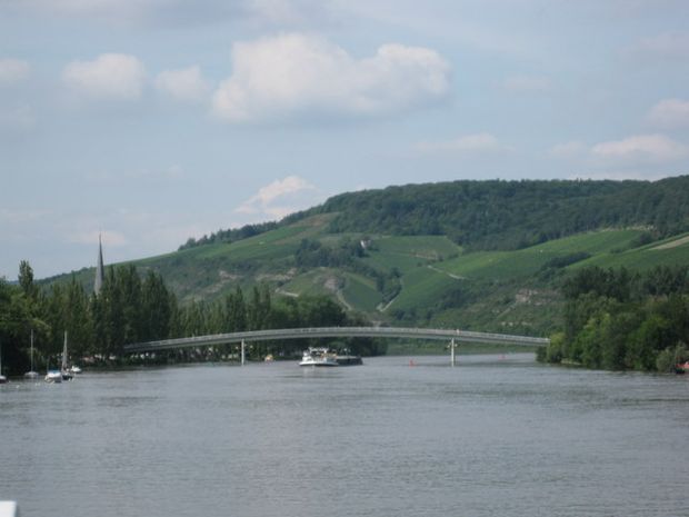  Fußwegbrücke Margetshöchsheim / Main