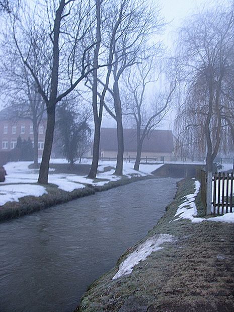 0rtsstaßenbrücke / Schlangengraben