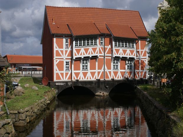 Hausbrücke Rotes Gewölbe