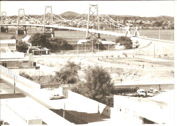 Ponte do Zambezia Samora Machel 