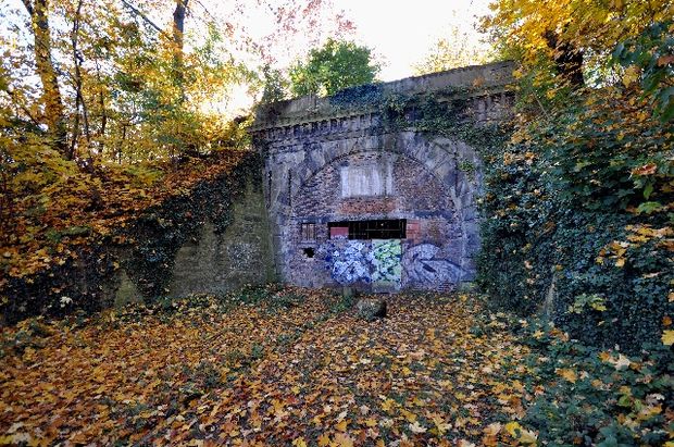 Eisenbahnbrücke Bad Cannstatt