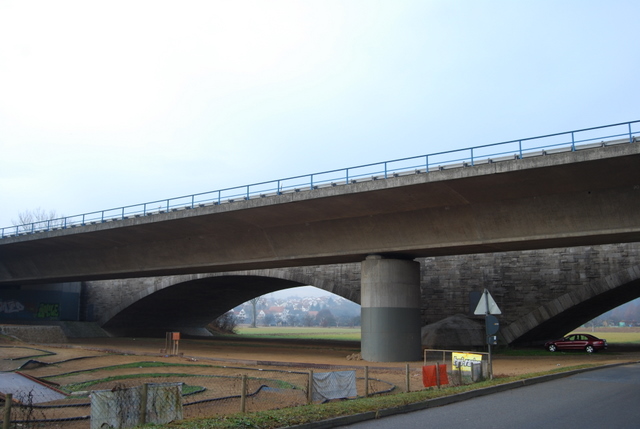 A 81 Autobahnbrücke Geisingen - Neckarbrücke - Ostansicht der Brücke