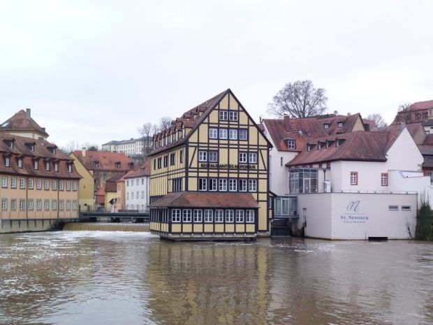 Regnitzarm, auf der linken Bildseite