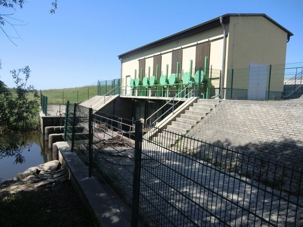 Straßenbrücke Am Schöpfwerk / Zu-/Abfluß Friedrichsthaler WS-Oderniederung