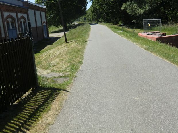 Deichbrücke a. Schöpfwerk Alt Galow SW /Odervorlandabzugskanal