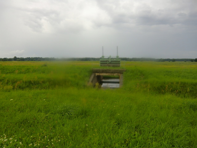 Deichbrücke / Grabendurchlaß