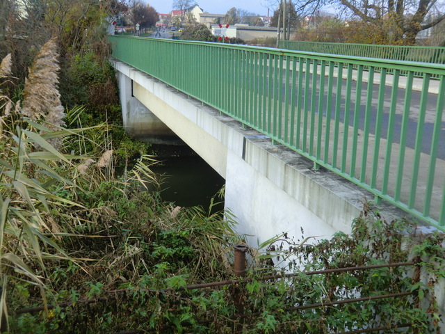 Jägerstraßenbrücke / Friedländer Strom ( Neuer Kanal)