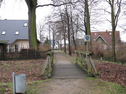 Fußwegbrücke / Stichgraben