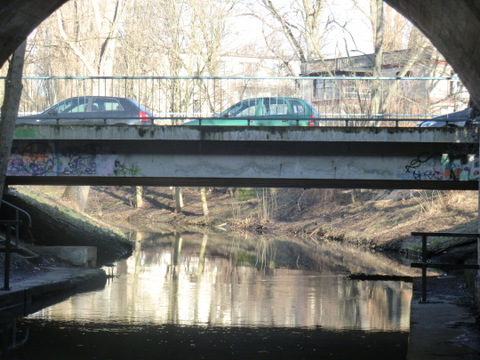 Straßebrücke Am Bahndamm / Wuhle