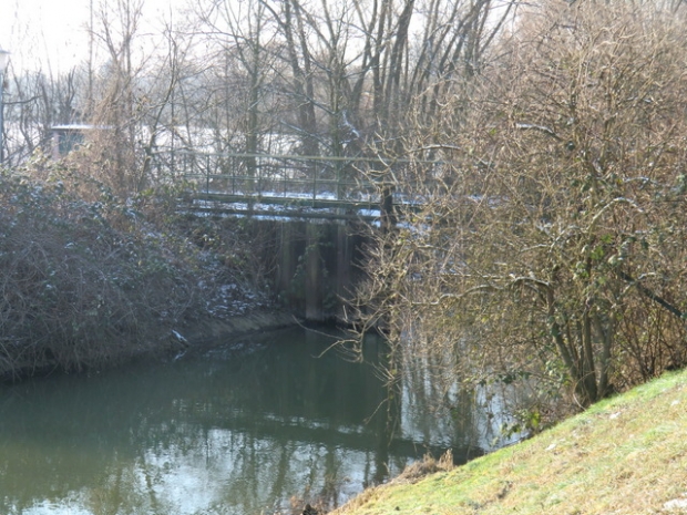 Wehrbrücke Dubickstraße / Wuhle