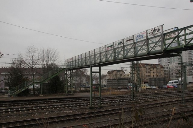 Fußwegbrücke / EU Strecke Stuttgart - Schwäbisch Gmünd
