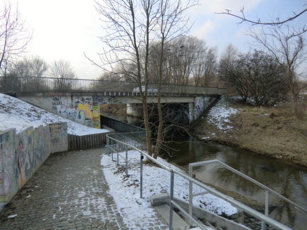 Cecilienstraßenbrücke / Wuhle