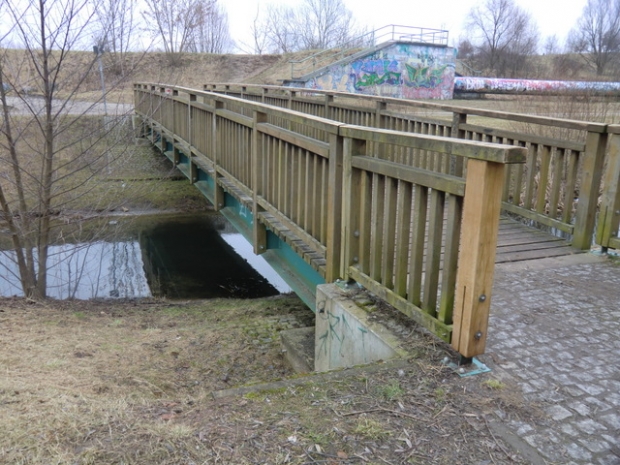 Fußgängerbrücke zum Kienberg / Wuhle