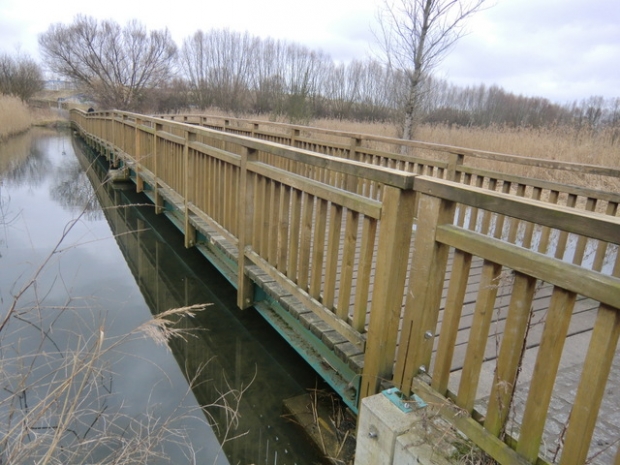 Fußgängerbrücke zum Kienberg / Rohrpfuhl