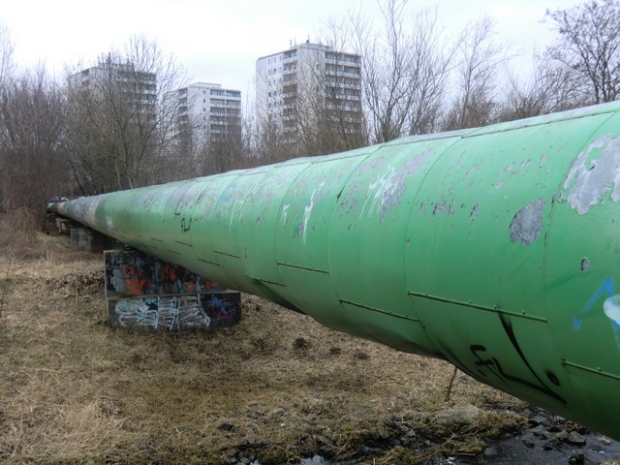Fernheizleitungsbrücke südlich Landsberger Allee / Wuhle
