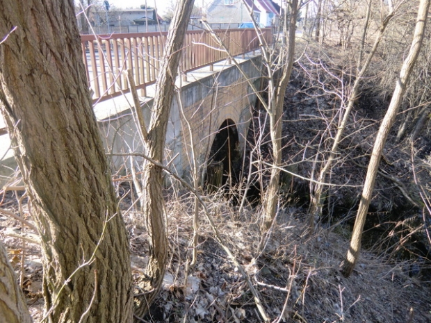 Walzwerkstraßenbrücke / Tongrubenfließ