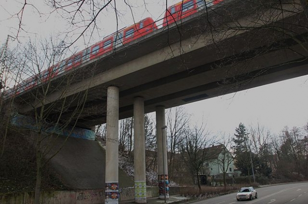 EÜ Strecke Stuttgart - Backnang / L 1142 Dammstraße